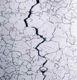 Stress cracks in Stainless Steel